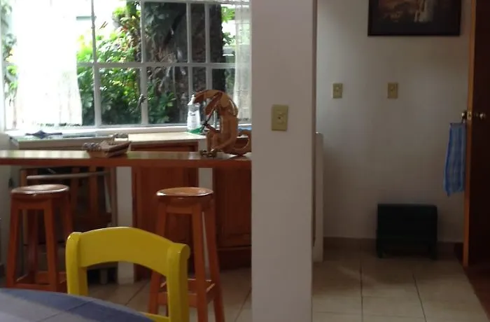 La Casa De Las Magnolias Guest house