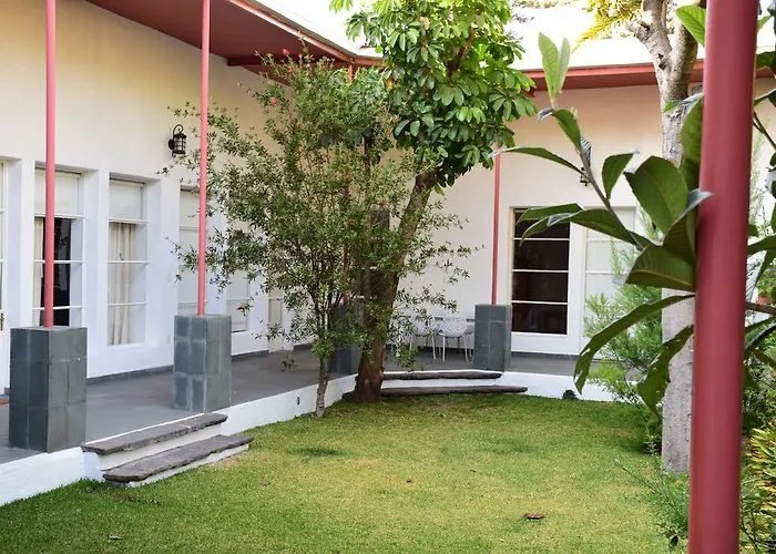 La Casa De Las Magnolias *
